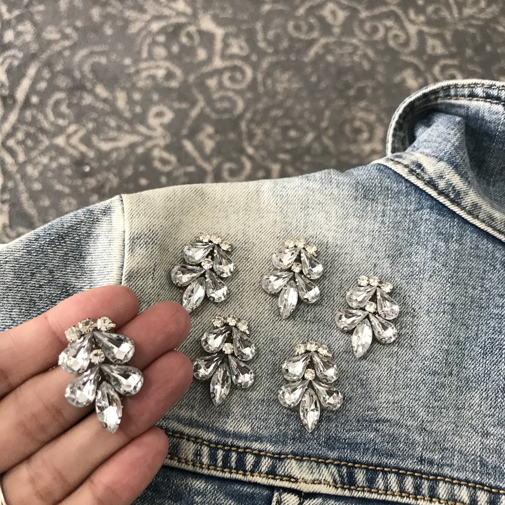 Pedrarias para Roupas